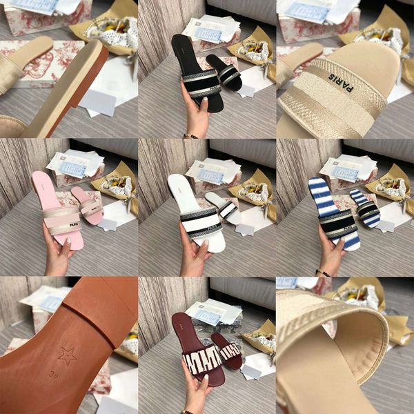 

2022 new paris embroidered designer sandals dazzle lettered women sliede slipper scuffs summer beach striped causal flip flops flat ladies s, Black