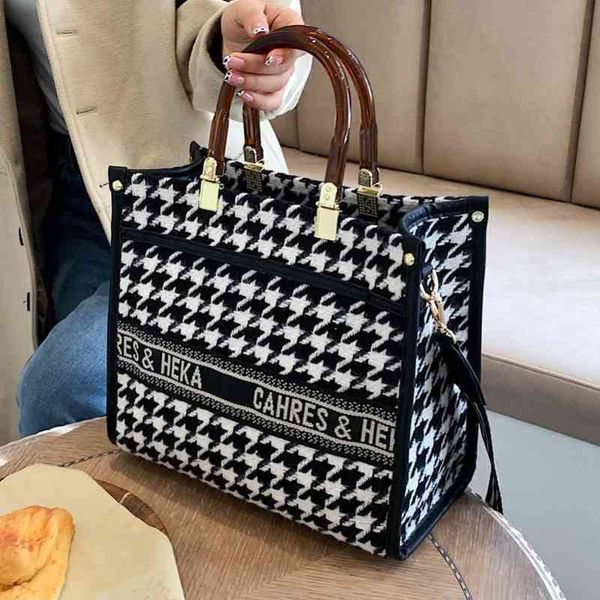 

60% off factory store online large capacity autumn and winter texture versatile portable commuter small one shoulder tote large bag