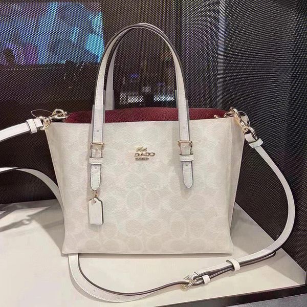 

designer bags women's 2022 new mollie tote 25 strawberry printed single shoulder shopping