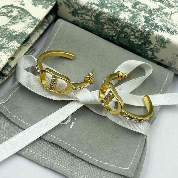 

2022 factory wholesale new di home new diamond french medieval star same simple earrings female, Golden