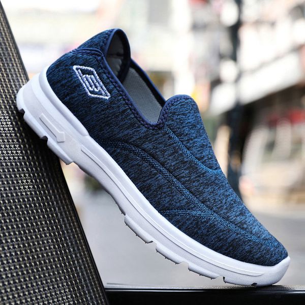 

cloth shoes men's soft bottom breathable walking one piece dropshipping sports casual shoes comfortable middle-aged and elde 8866