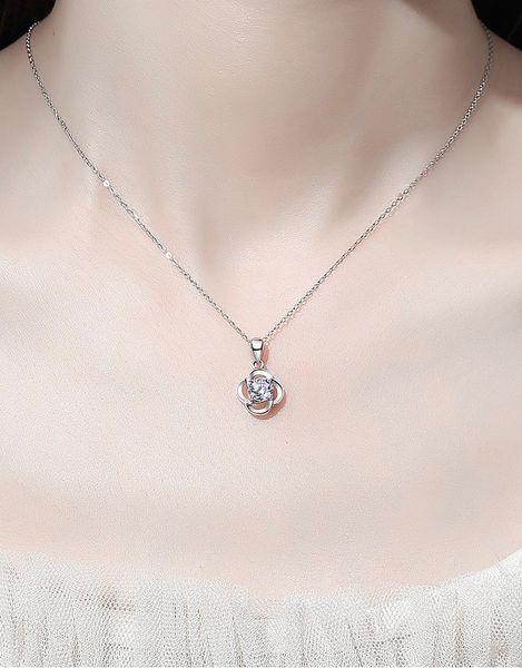 

womens luxury designer necklace fashion pendant necklaces diamond four leaf clover jewelry party gift for girls women lwedding love shell si, Silver