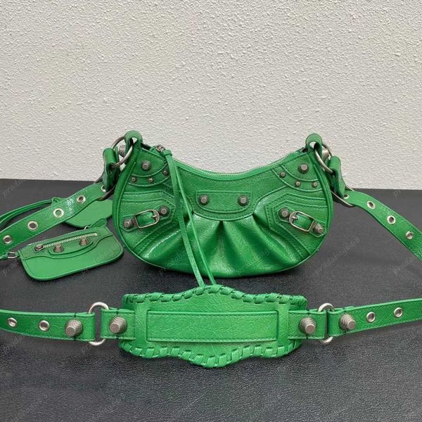 

ble cagole luxury designer 26cm high bag quality le cagole shoulder bags motorcycle half crescent cross body with coin purse rivet leather h