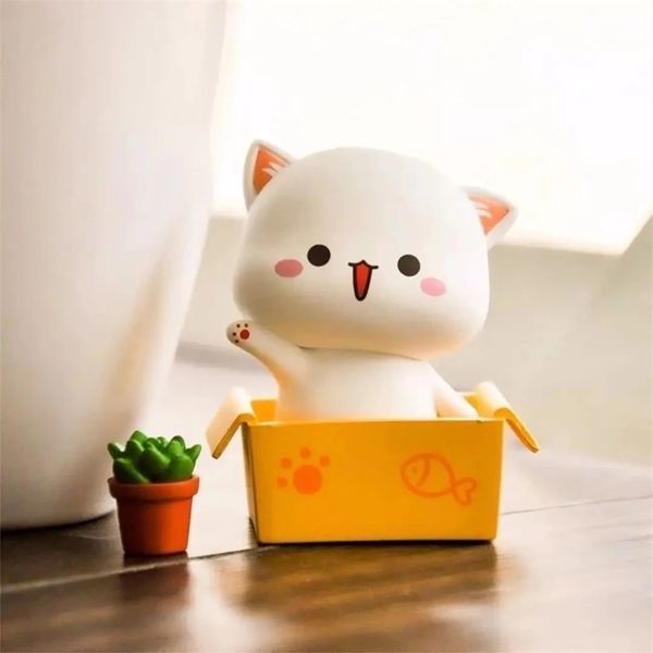 Mitao Cat First Generation Blind Box Cute Cartoon Doll Hand Office Ornaments Childrenal Birthday Gift Toys 220520