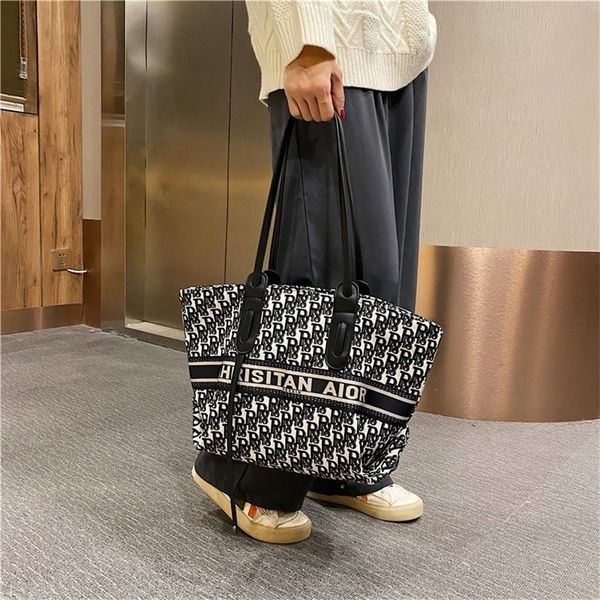 

women's new in large capacity single printed shopping portable tote trend clearance outlet sale