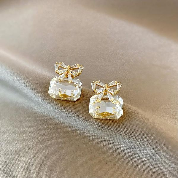 

dangle & chandelier 2022 korean contracted fresh shiny crystal bowknot drop earrings jewelry fashion geometric square senior women, Silver
