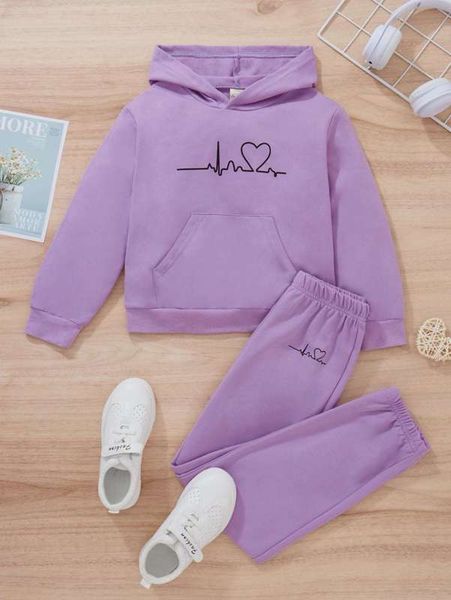 

girls heart print kangaroo pocket hoodie & sweatpants she, White
