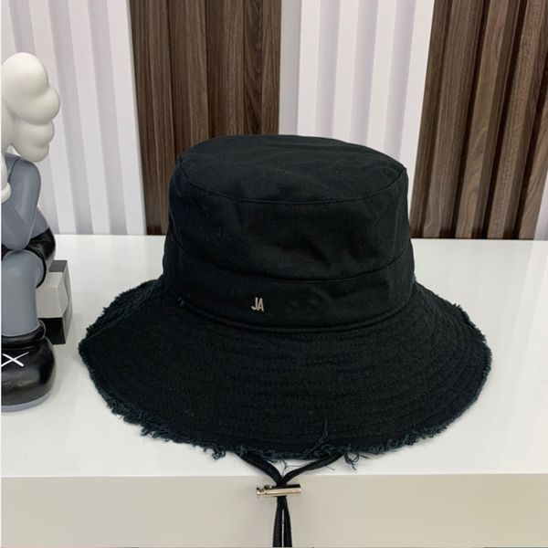 

22ss summer bucket hat luxury designer woman summer wide brim hats metal solid color, Blue;gray