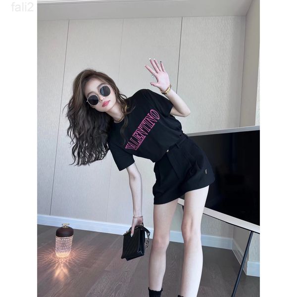 

women's t-shirt designer chaopai 22 early spring new three-dimensional foam printing, loose cut, comfortable and exquisite small round, White