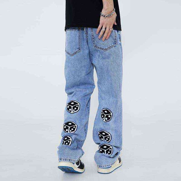 

front letter towel embroidery back dice spliced mens denim pants straight ripped frayed oversized streetwear casual jeans t220803, Blue
