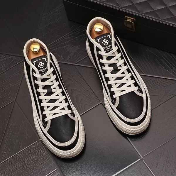 Designer di marca da uomo d'affari scarpe da sposa primavera autunno stringate piatte in pelle vulcanizzata sneaker casual moda punta tonda fondo spesso calzature da passeggio casual