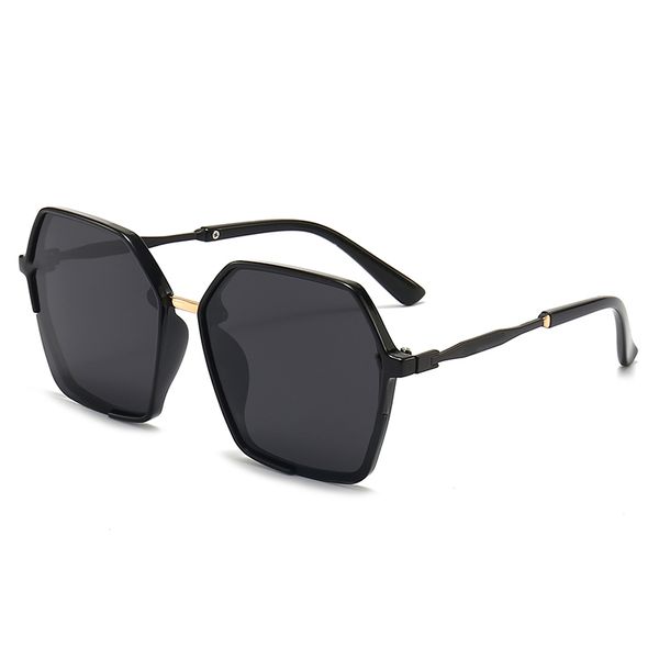 

summer men's and women's sunglasses with metal logo fashion women's brand full frame uv400 lenses large square luxury packagi, White;black