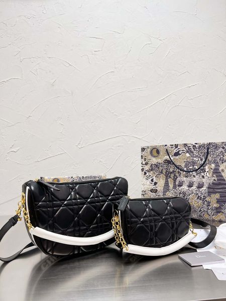 

luxury ladies handheld one shoulder messenger bag new retro crescent bag multifunctional fashion design