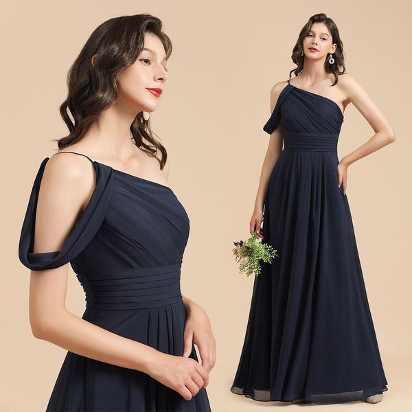 Eleganti abiti da damigella d'onore blu navy Una linea Una spalla Matrimoni bohémien lunghi estivi Abiti da damigella d'onore Occasioni da donna Abiti da ballo da sera Taglie forti BM3006