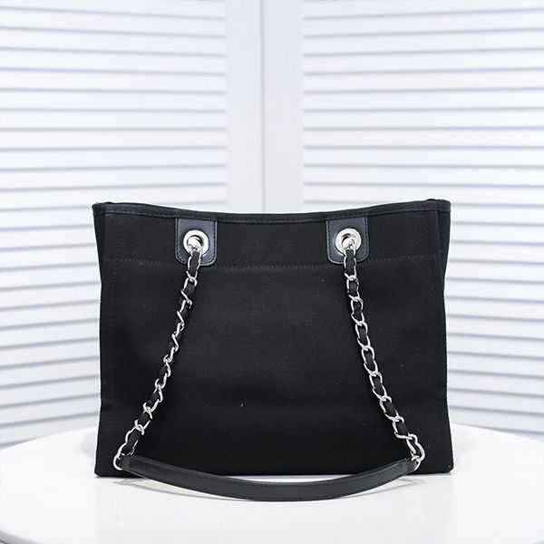 

superior quality 2020ss canvas tote shopping bag holiday large capacity chain beach bag pearl letter handbags fashion shoulder clutch mommy