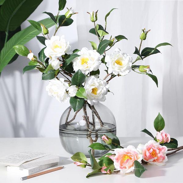 Fiori decorativi Ghirlande 100% Marca Fiore artificiale Singolo ramo Tea Rose Fresh White Camelia Tavolo da salotto per la casa Matrimonio Dicembre