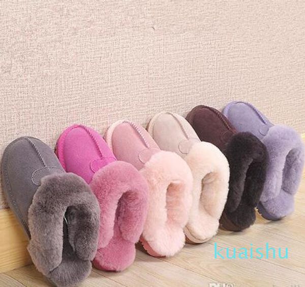 

2022 new fashion selling classic design warm slippers goat snow boots martin short women keep warm shoes, Black