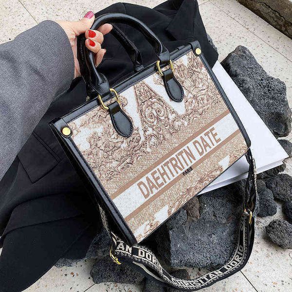 

fashion bag women's personalized graffiti hand unit price messenger bag