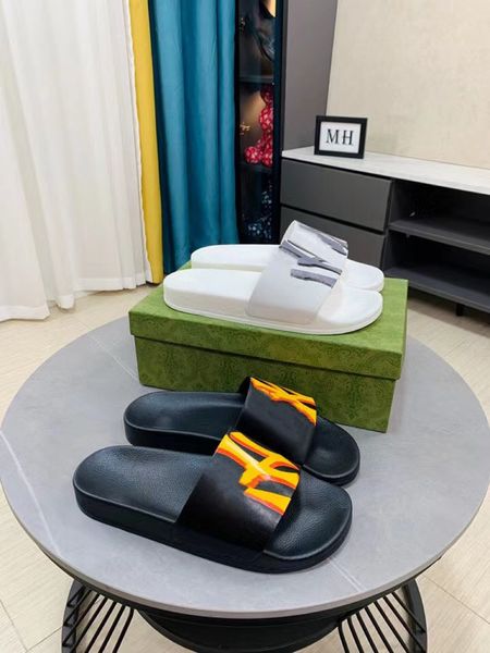 

2022 mens womens slippers summer rubber sandals beach slide fashion scuffs t indoor shoes slipper sandal size 38-45 with box, Black