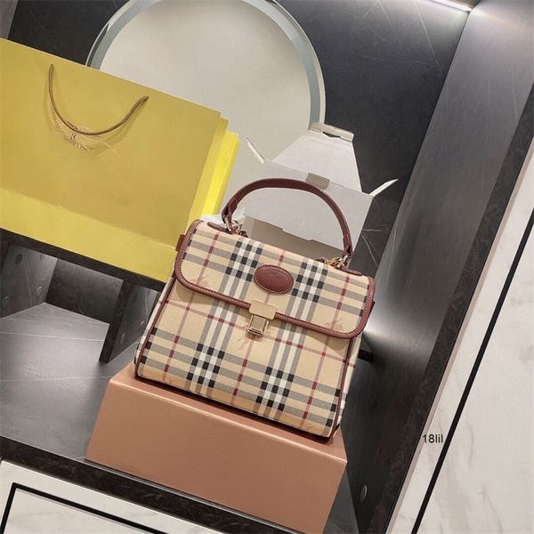 

designer burbrery handbags 2022 spring versatile war horse lattice postman bag