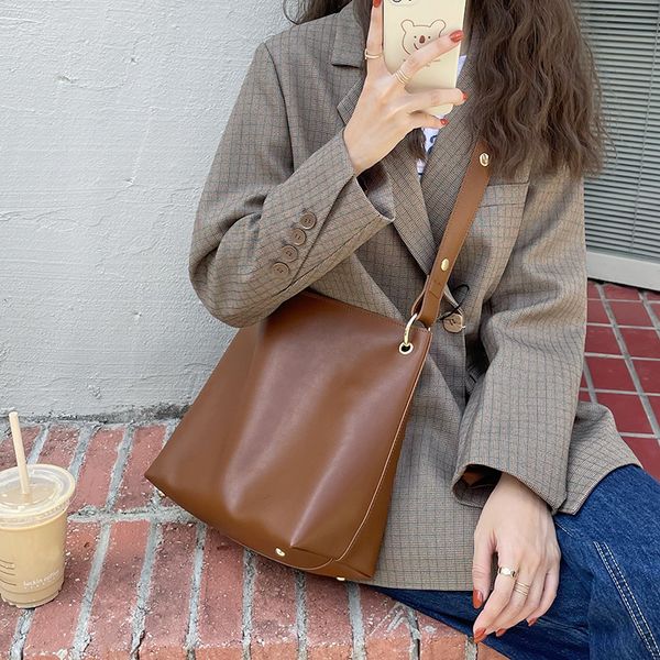 

shoulder bag hbp 02
