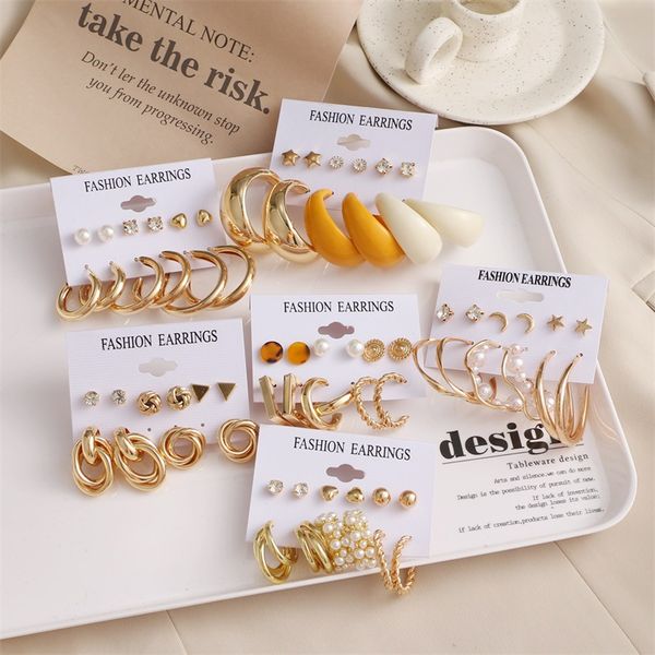 

various styles of new charm earrings vintage gold earrings set 6-piece women's jewelry, Golden
