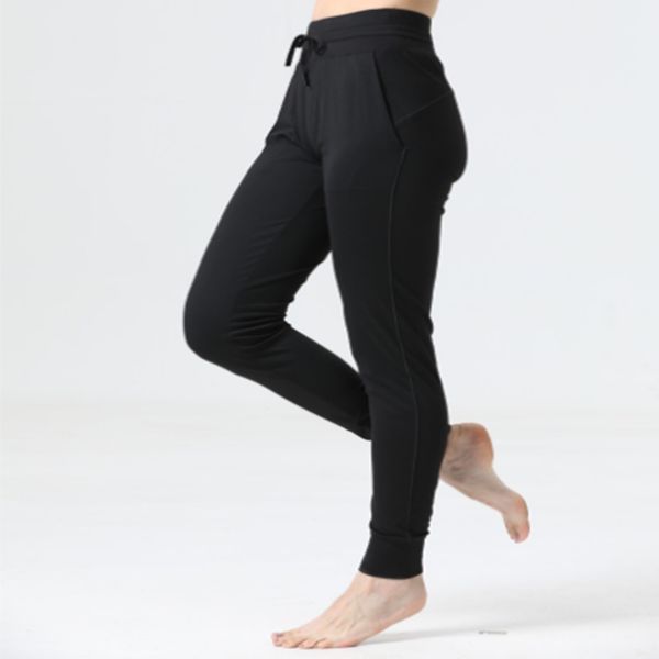 Leggings da yoga da donna senza cuciture allineati pantaloni sportivi da donna nudi ad alta elasticità morbidi mimetici per sollevamento dell'anca a vita alta