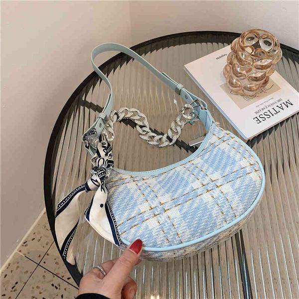 

small chain new silk personalized diagonal embroidery thread women's fashion temperament messenger leather shoulder bag