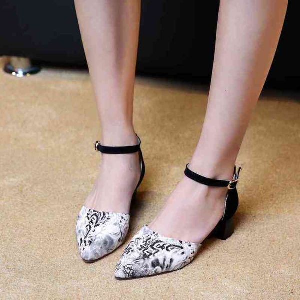 

time-limited slippers limited sapato feminino tenis big size 34- 43 bottom shoes sandals ladies lady low- heel women c-11, Black