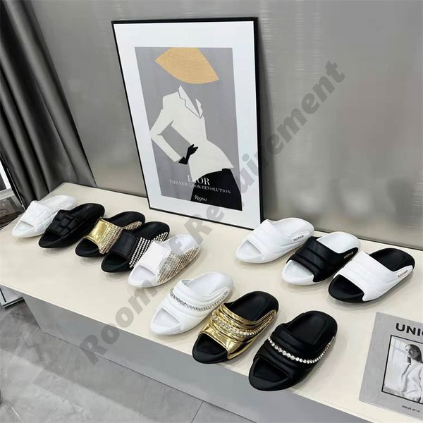 

2022 bread slippers quilted leather b it mules eva sole thinck platform 6cm gold tone flat women men designer shoes lambskin slipper flip be, Black