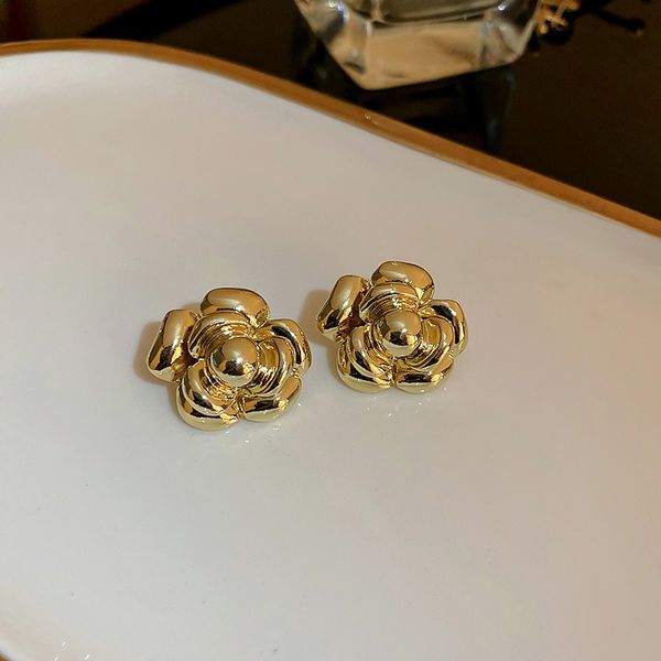 

925 silver needle metal three-dimensional camellia earrings korean ins cold style elegant earrings personalized and simple eardrop, Golden