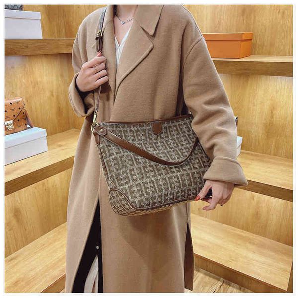 

50% off factory online clearance handbags on autumn winter red tote fashion armpit texture portable large capacity