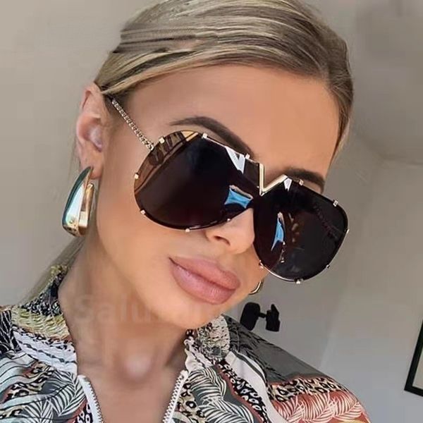 

men's v-shaped men's and women's sunglasses integrated personality glasses metal frame dark color 9106, White;black