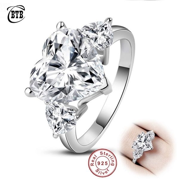 

fashion 100% 925 sterling silver big rings created wedding heartshaped diamonds ring luxury jewelry wholesale 220728, Slivery;golden