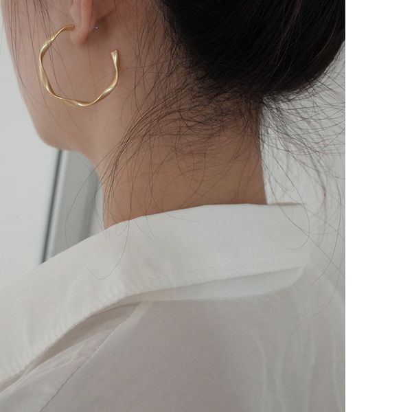 

korean ins exaggerated personalized round ring earrings womens european and american temperamental cold style stud earrings internet celebri, Golden