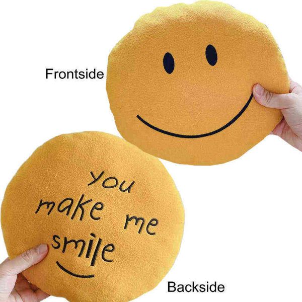 U Make Me Smile Wort Lachendes Kissen gefüllt mit runder gelber Kugel, Schokoladenbohnen, Snack, Sofa-Dekoration, Jungen-Geschenk, J220704