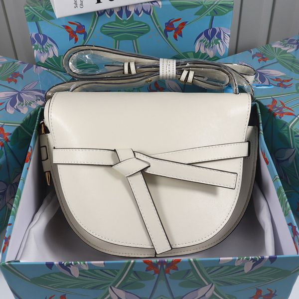 

designer bags leather women's 2022 summer new trendy all-match messenger geometric bags lingge boston pillow bag888