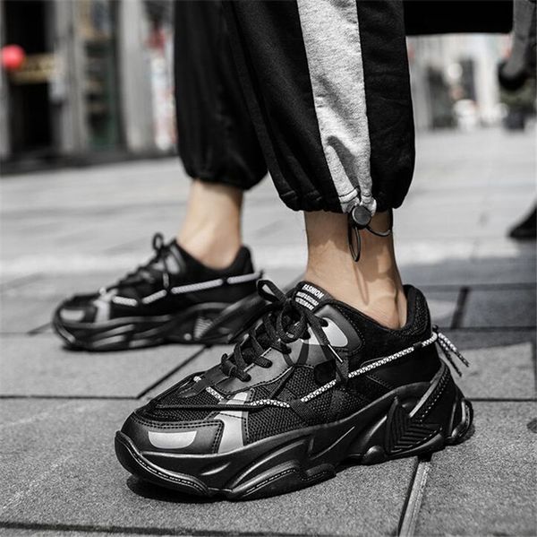 

lightweight and comfortable sport shoes for men, breathable sneakers, fashionable, new spring collection