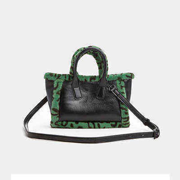 

faux lamb wool shoulder bags for women winter hairy ladies tote shopper bag fashion brown female handbag autumn designer 220512