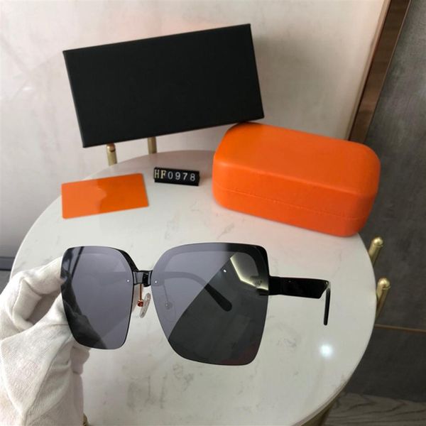 

fashion women sunglasses 5 colors luxurys classic ultralight design frame rimless hd polarized lenses driving glasses220v, White;black