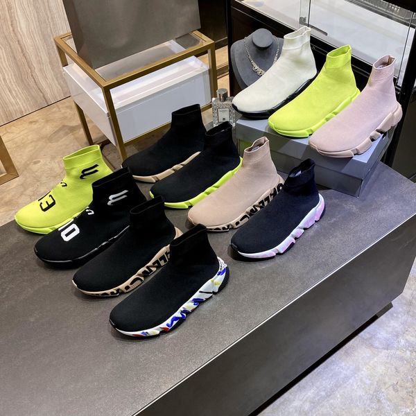 Pares Speed ​​Mulheres de malha de malha Sapatos Homem Tup Sole Casual Sneakers Top Designer Man Woman Runners Trainers Shoe Luxurys Brand Couples Sneaker Tamanho grande 35-46