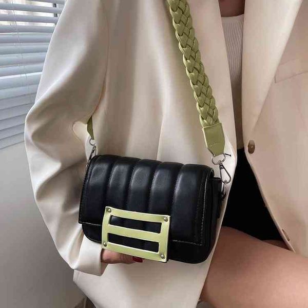

2022 summer new simple msenger bag versatile practical women's embroidery staff contrast small square