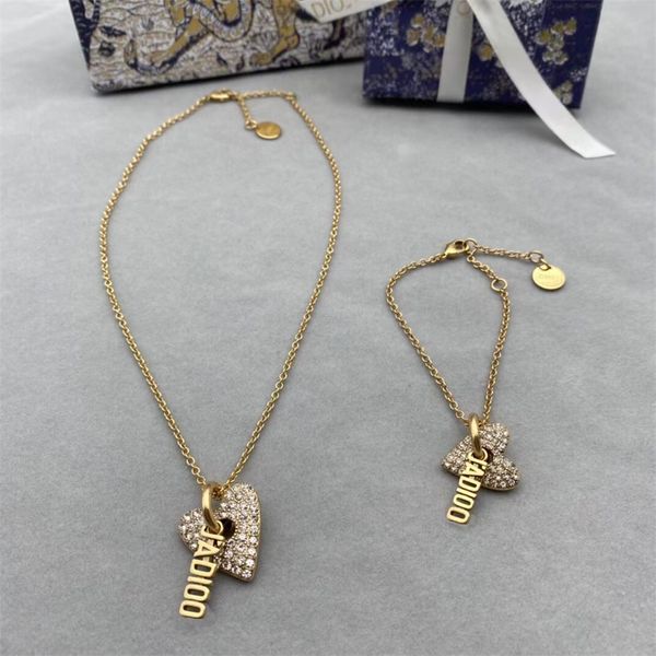 

81% off factory for sale family new love full diamond pendant bracelet necklace net red star same suit, Golden;silver