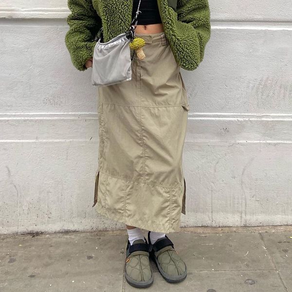 

weiyao khaki casual long cargo stitching vintage baggy streetwear outfits split fashion low waist loosesize skirt 220620, Black