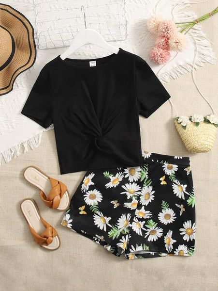 

teen girls twist front & daisy floral shorts she, White