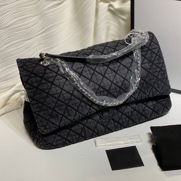 Großhandel Denim Maxi Jumbo Classic Flap Bags Quilted Meatlasse Chain Crossbody Shoulder Designer Fashion Street Coole Outdoor-Reisehandtasche mit großem Fassungsvermögen