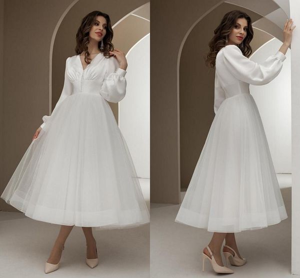 

ivory satin tulle bridal gown v-neck long sleeves short tea length a-line wedding dresses 2022 vestidos de noiva, White