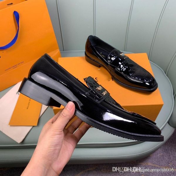 A4 Marchi di lusso Ricamo Mocassini da uomo Black Diamond Strass Spikes scarpe da uomo Rivetti Casual Flats sneakers all'ingrossoTaglia 38-45