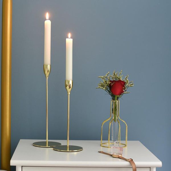 Titulares de velas de estilo chinês metal simples de decoração de casamento dourado da sala de estar decoração de casas de casla