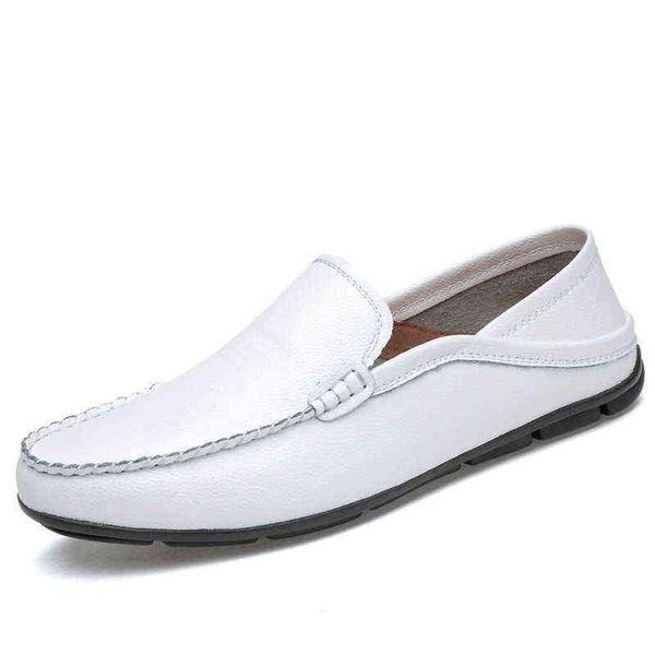 Sapatos de vestido Homens Casual Plano Andar Sapatos Cavalheiro Sapatos de Couro Coreano Respirável Soft Festa de Casamento Mocassins 220325